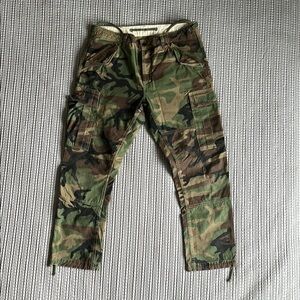 Ralph Lauren Men's Green Camouflage Cargo Pants